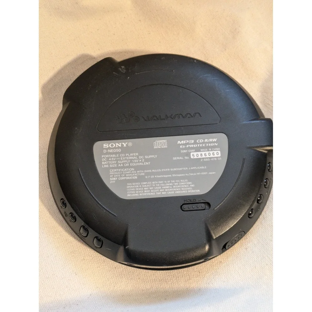 Sony PSYC CD Walkman D-NE050 Portable CD Player Black MP3 G-Protection Working‎